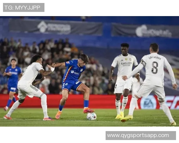 姆巴佩西甲火力全开9场比赛斩获10球2助攻状态惊人